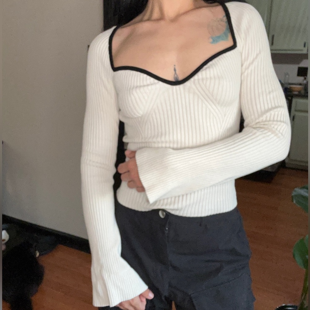 H&M cable knit top with a square/heart shape neck size small